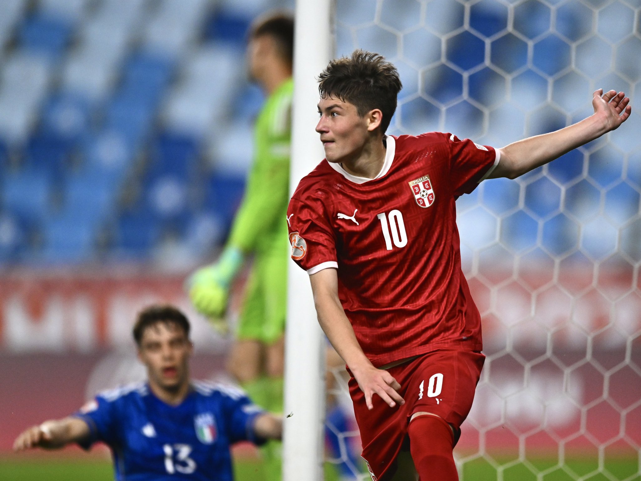 包含葡超倒计时，金州勇士赛前远射贴柱，细节引发关注，引发热议，球探报告显示潜力的词条-九游下载安装